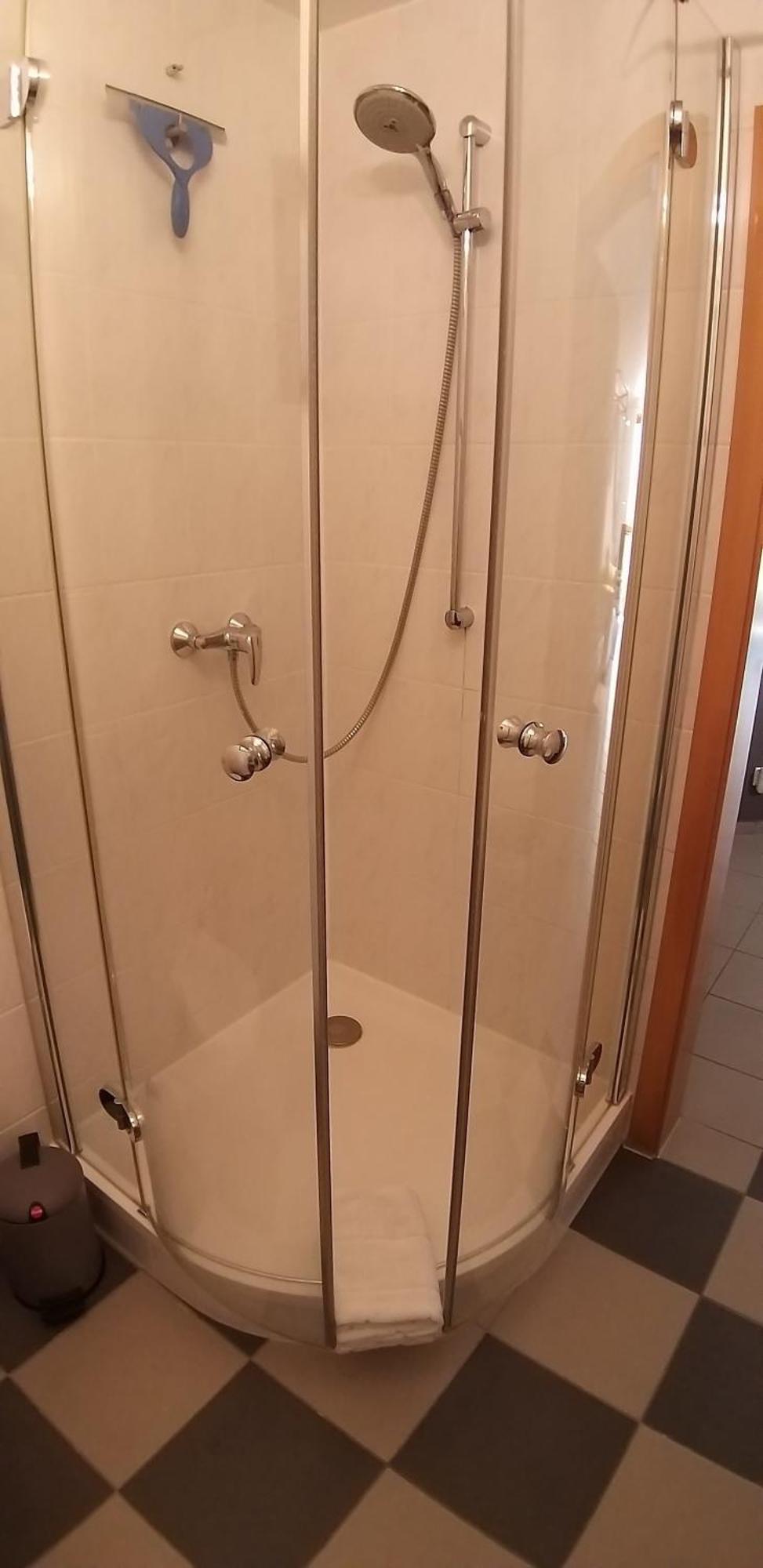 פלונהיים Ferienwohnung Am Backhausgarten מראה חיצוני תמונה